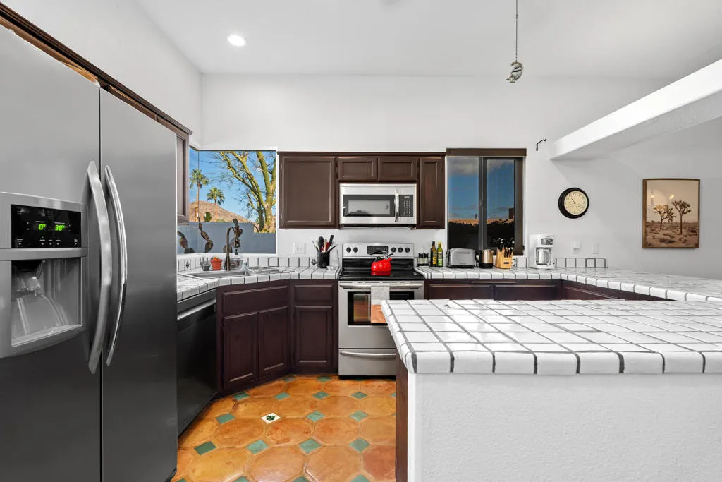 54510 Avenida Alvarado, La Quinta, California 92253 home-pic-16